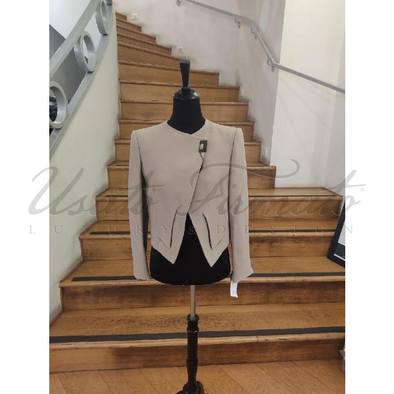 GIACCA DONNA GIORGIO ARMANI BEIGE TG 42 | Mercatino dell'Usato Roma parioli 1