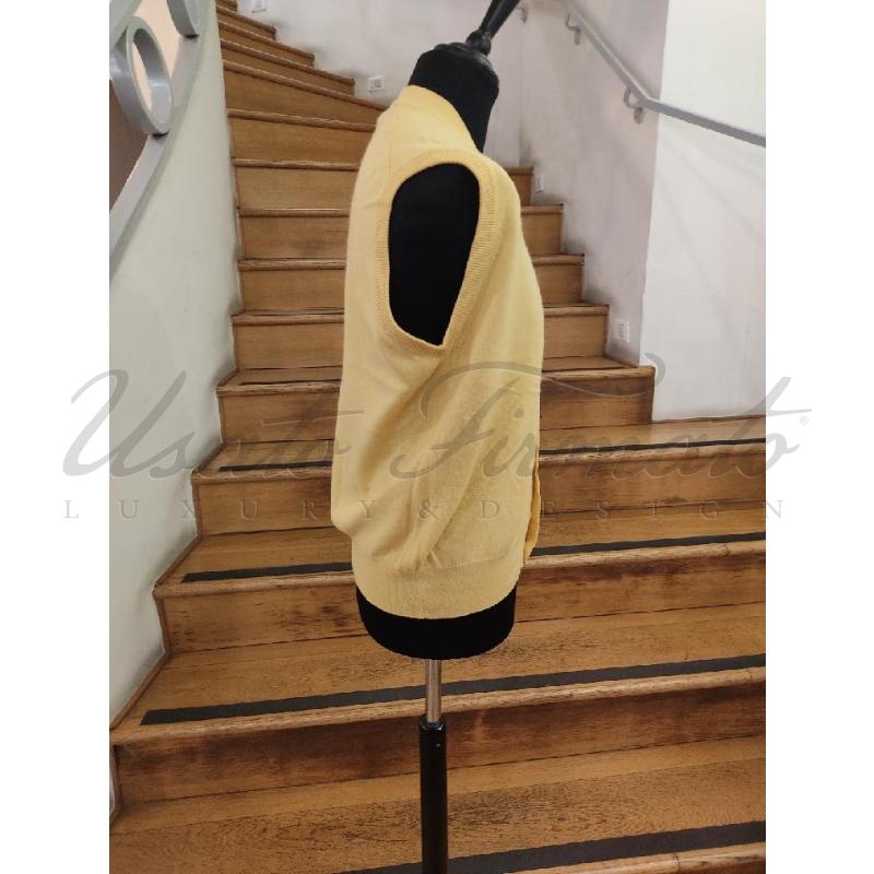 GILET UOMO CASHMERE GIALLO TG L | Mercatino dell'Usato Roma parioli 2