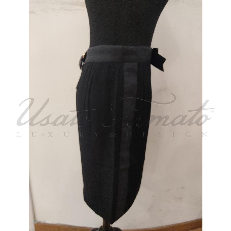 GONNA MOSCHINO NERA FIOCCO TG. 44 | Mercatino dell'Usato Roma parioli 2