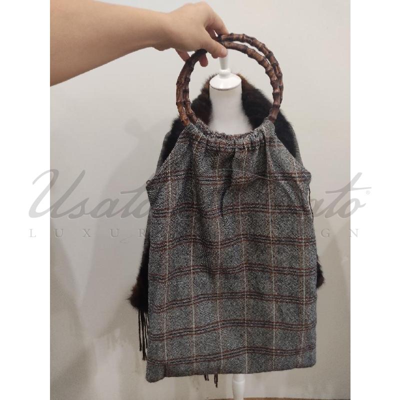 MANTELLA DONNA BEE BAG VISONE E LANA GRIGIO CON BORSA | Mercatino dell'Usato Roma parioli 5