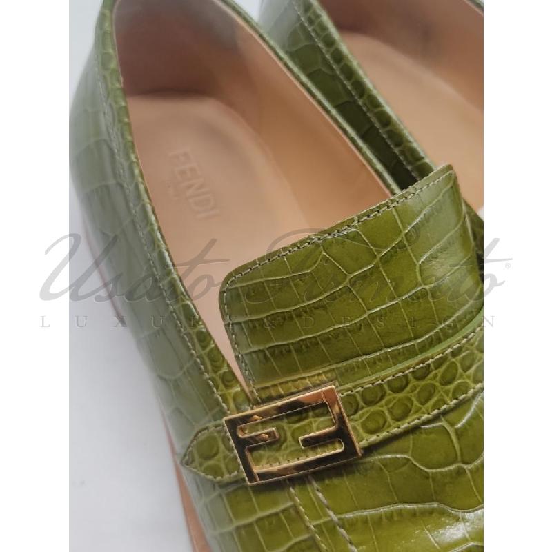 MOCASSINI UOMO FENDI PELLE VERDE TG 41 | Mercatino dell'Usato Roma parioli 4