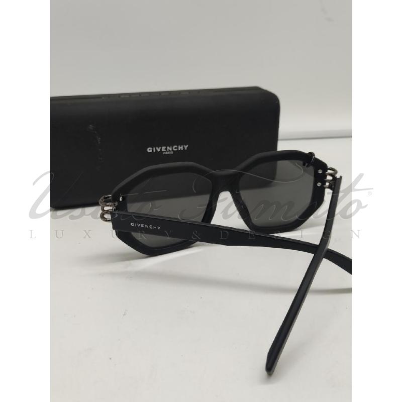 OCCHIALI GIVENCHY NERI PIERCING  | Mercatino dell'Usato Roma parioli 2