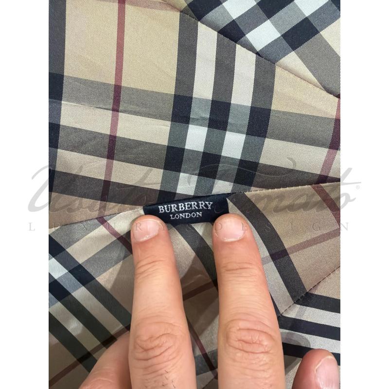 OMBRELLO BURBERRY NERO TARTAN | Mercatino dell'Usato Roma parioli 3