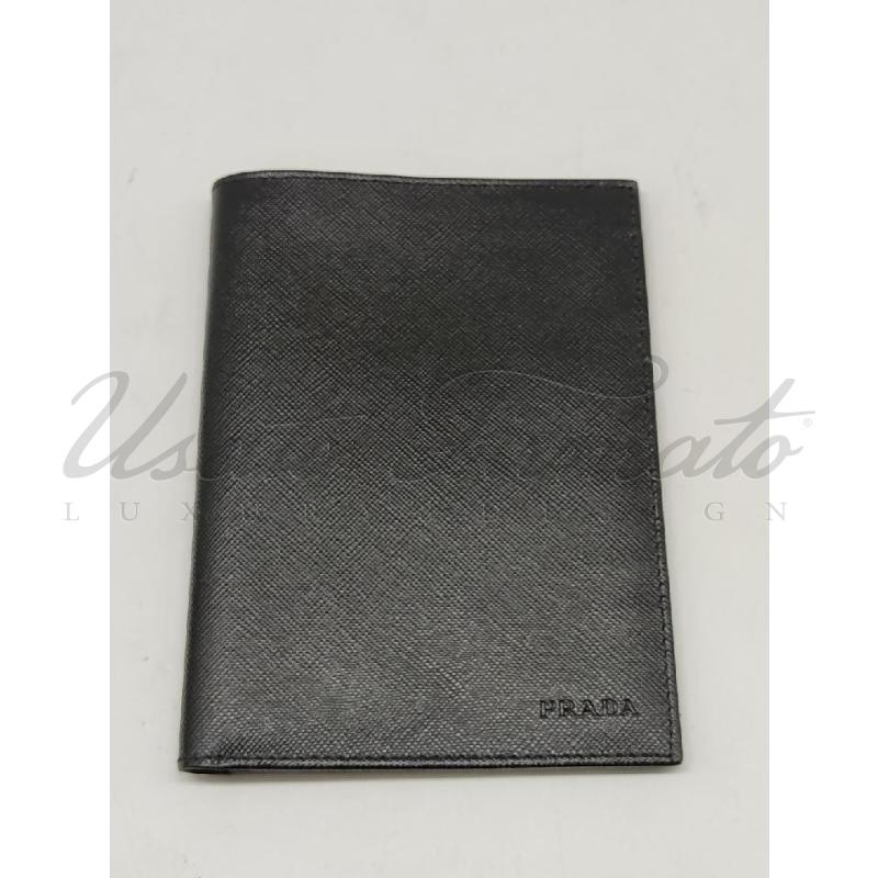 PORTA CARTA PRADA PELLE NERA  | Mercatino dell'Usato Roma parioli 1