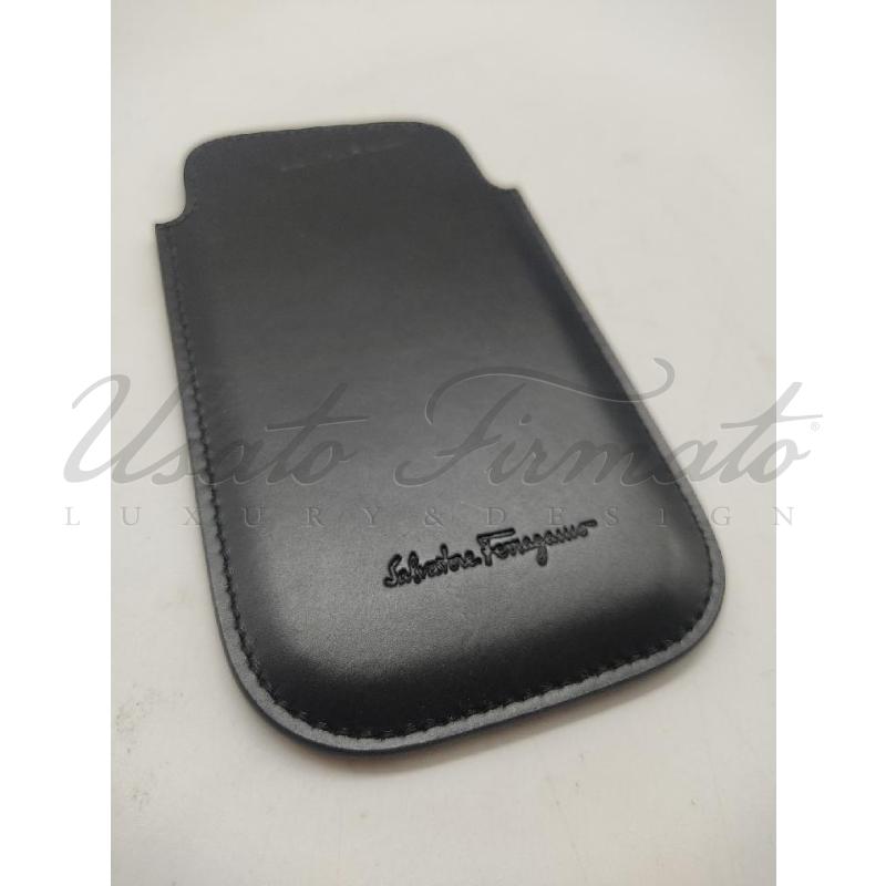 PORTA CELLULARE  SALVATORE FERRAGAMO NERO PELLE  | Mercatino dell'Usato Roma parioli 2