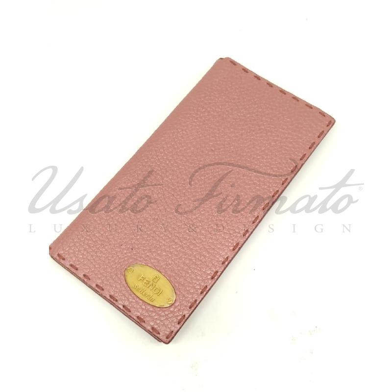 PORTA DOCUMENTI FENDI SELLERIA ROSA PELLE | Mercatino dell'Usato Roma parioli 1