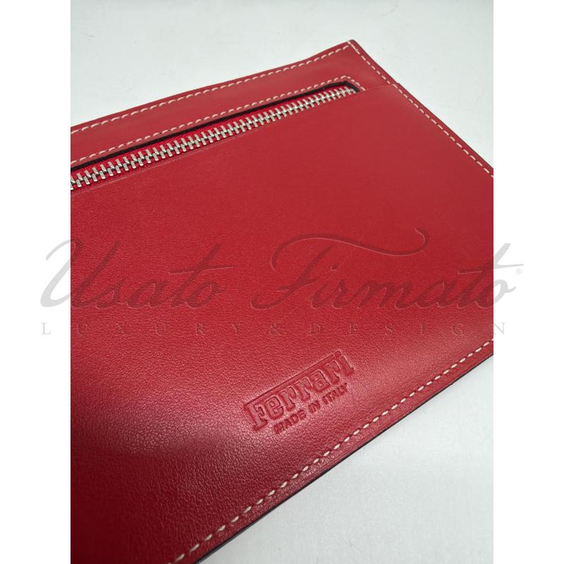 PORTA DOCUMENTI FERRARI ROSSO  | Mercatino dell'Usato Roma parioli 3