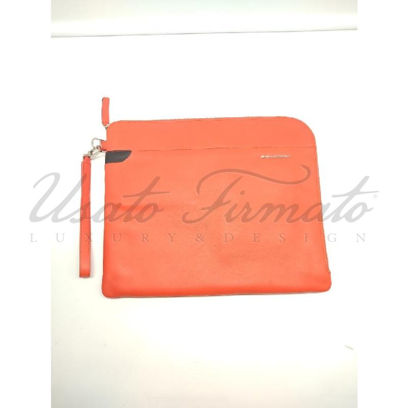 PORTA DOCUMENTI PIQUADRO ARANCIONE PELLE  | Mercatino dell'Usato Roma parioli 1