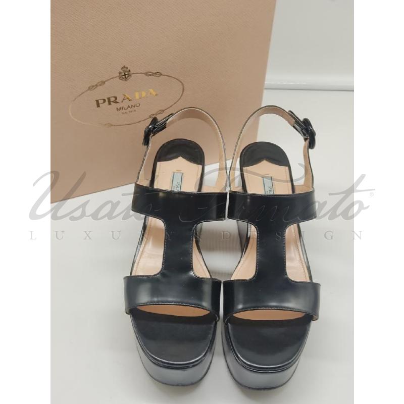 SANDALI DONNA PRADA NERI PELLE TG. 38.5 | Mercatino dell'Usato Roma parioli 2