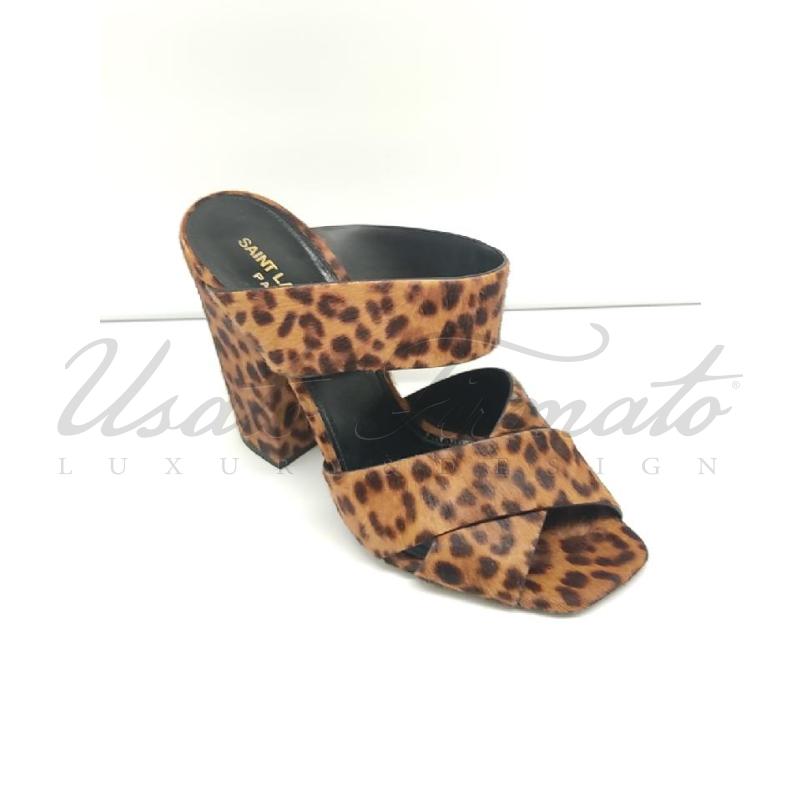 SANDALI DONNA SAINT LAURENT CAVALLINO TG 400 | Mercatino dell'Usato Roma parioli 1