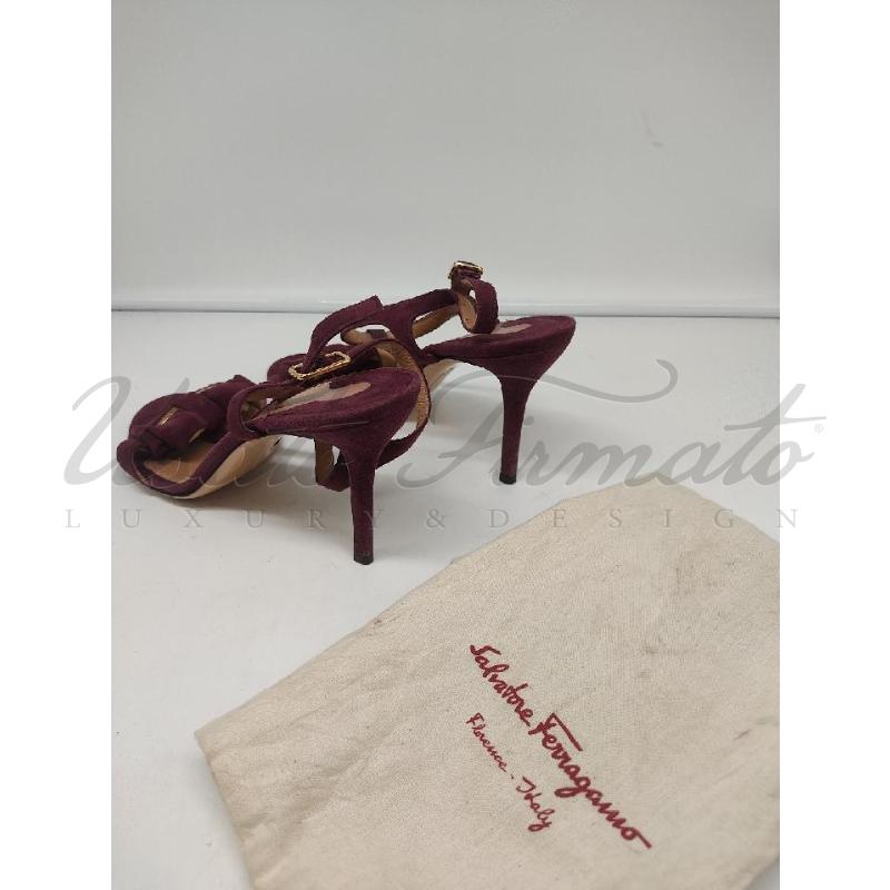 SANDALI DONNA SALVATORE FERRAGAMO BORDEAUX FIOCCO TG. 8C | Mercatino dell'Usato Roma parioli 3