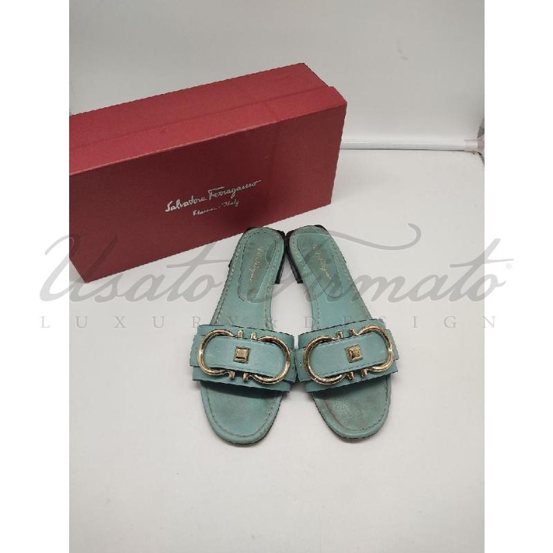 SANDALI DONNA SALVATORE FERRAGAMO VERDE ACQUA PELLE MORSETTO  | Mercatino dell'Usato Roma parioli 2