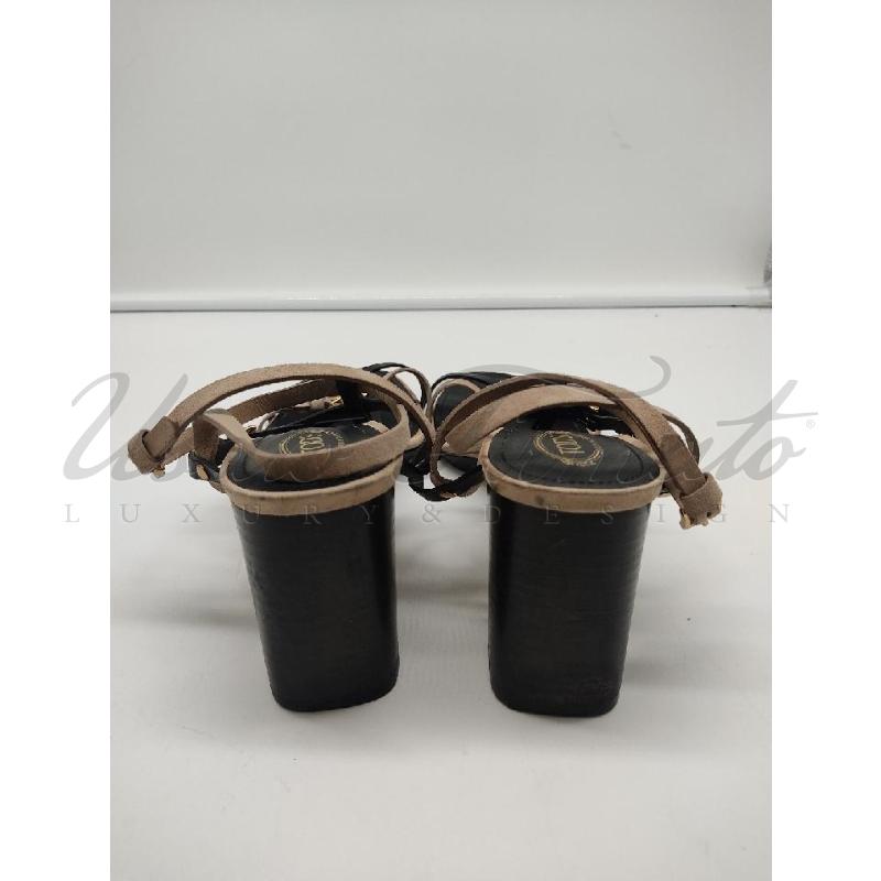 SANDALI DONNA TOD S BEIGE TG 40 | Mercatino dell'Usato Roma parioli 3