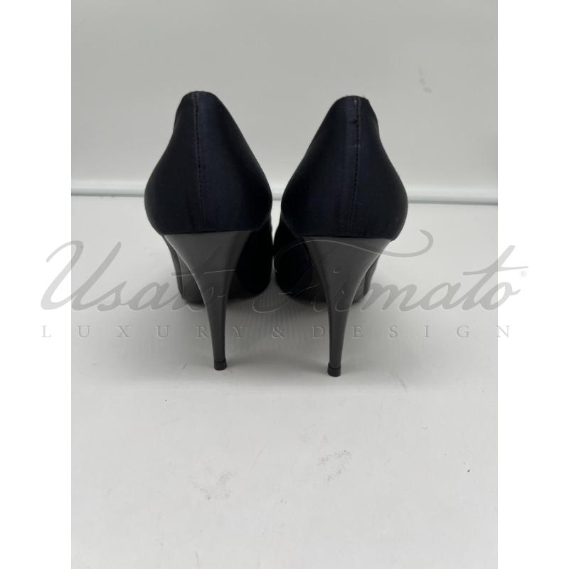 SCARPE DONNA FENDI BLU TG. 39 | Mercatino dell'Usato Roma parioli 3