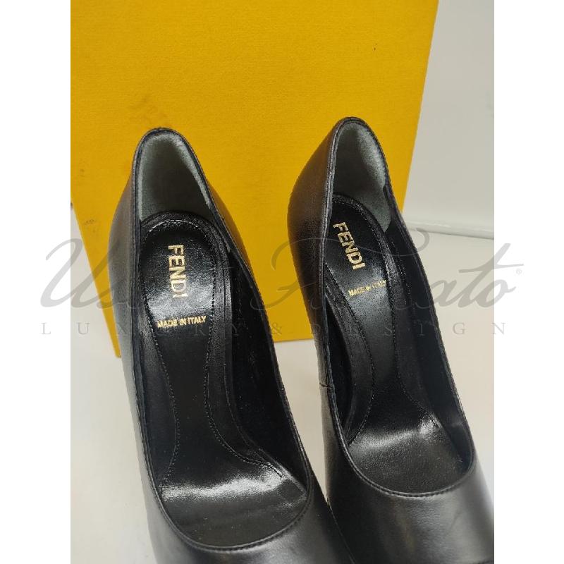 SCARPE DONNA FENDI NERE PELLE TG. 35 | Mercatino dell'Usato Roma parioli 4