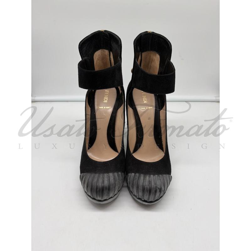 SCARPE DONNA FENDI NERE SUEDE TG. 38.5 | Mercatino dell'Usato Roma parioli 2