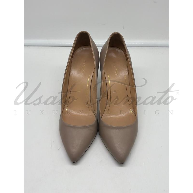SCARPE DONNA GUCCI BEIGE PELLE TG. 38 | Mercatino dell'Usato Roma parioli 2
