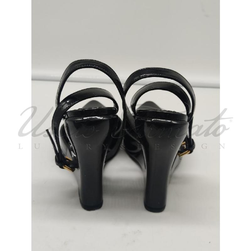 SCARPE DONNA LOUIS VUITTON NERE LUCIDE TG 37 1/2 | Mercatino dell'Usato Roma parioli 3