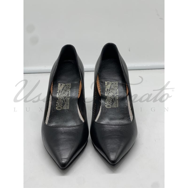 SCARPE DONNA SALVATORE FERRAGAMO NERA GANCINO TG 6.5 | Mercatino dell'Usato Roma parioli 2