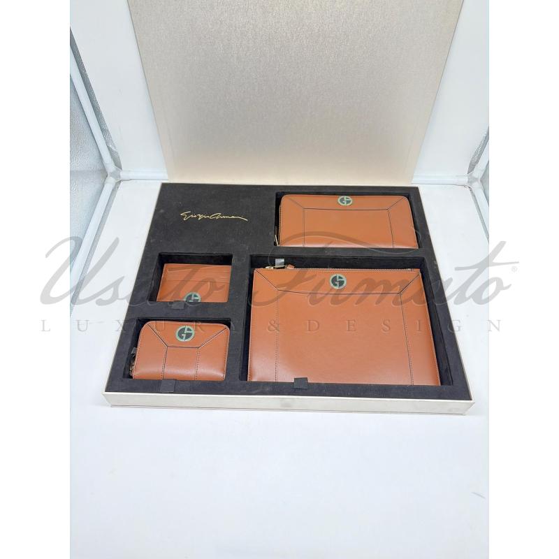 SET UOMO GIORGIO ARMANI MARRONE PELLE | Mercatino dell'Usato Roma parioli 1