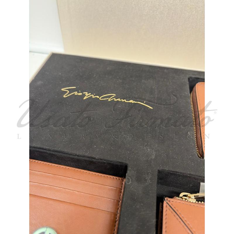SET UOMO GIORGIO ARMANI MARRONE PELLE | Mercatino dell'Usato Roma parioli 2