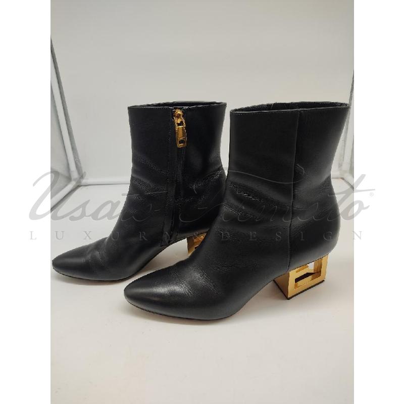 STIVALETTI DONNA GIVENCHY NERI PELLE TACCO LOGO TG. 37.5 | Mercatino dell'Usato Roma parioli 3