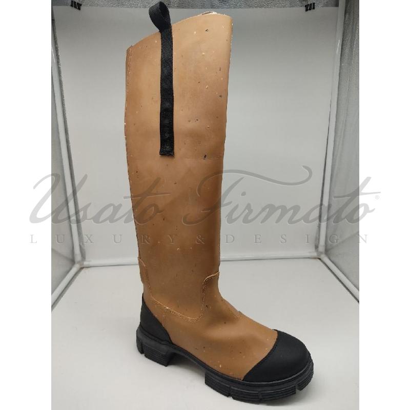 STIVALI DONNA GANNI BEIGE GOMMA TG 39 | Mercatino dell'Usato Roma parioli 1