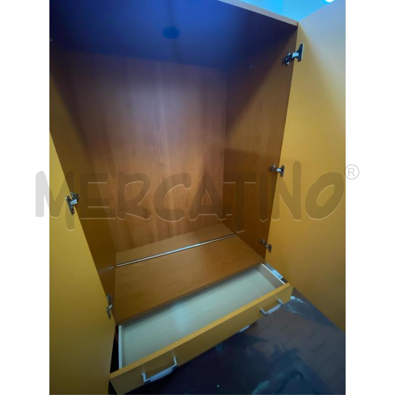 ARMADIO ARANCIONE 2 ANTE CASSETTI CM. 100X60X196 H | Mercatino dell'Usato Roma casalotti 3
