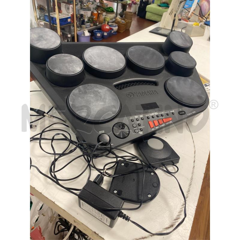 BATTERIA ELETTRONICA YAMAHA DD 75 NERA CON CUFFIE | Mercatino dell'Usato Roma casalotti 2