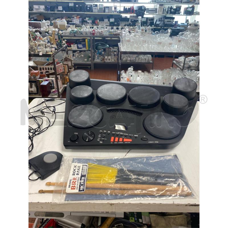 BATTERIA ELETTRONICA YAMAHA DD 75 NERA CON CUFFIE | Mercatino dell'Usato Roma casalotti 3