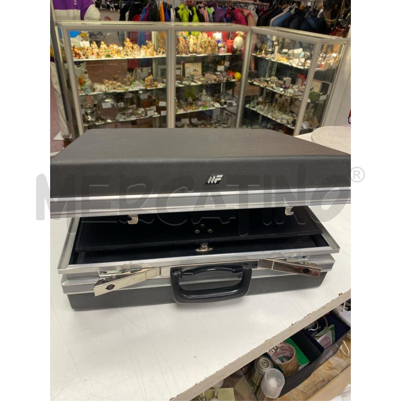 BORSA PORTA ATTREZZI VINTAGE 3 SCOMPARTI CON DIVISORI | Mercatino dell'Usato Roma casalotti 5