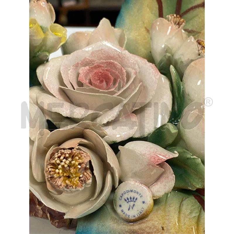 CAPODIMONTE COMPOSIZIONE FLOREALE ORO BIANCO | Mercatino dell'Usato Roma casalotti 3