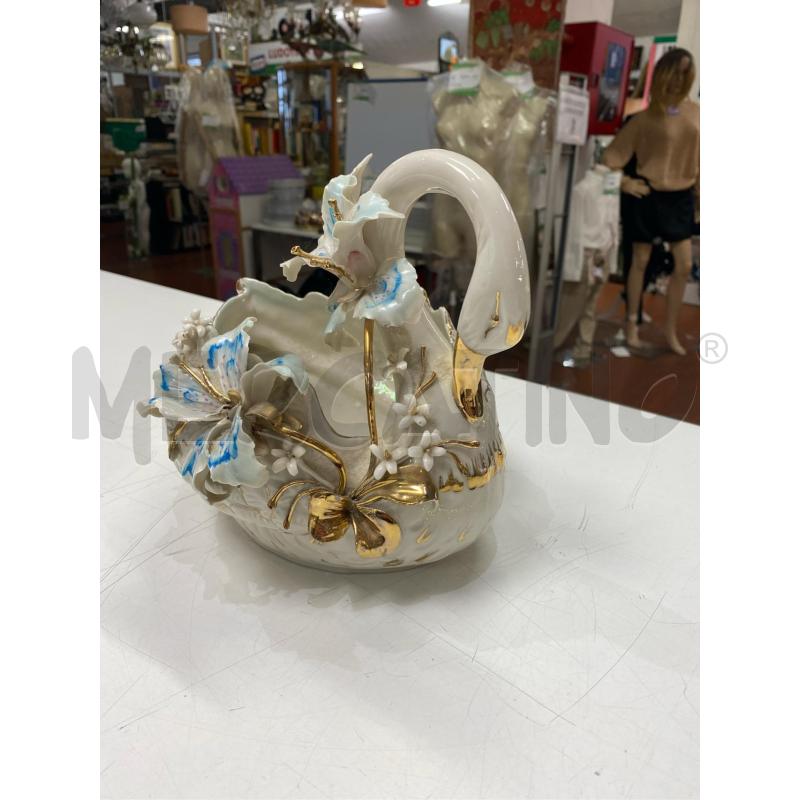 CENTROTAVOLA CIGNO CAPODIMONTE | Mercatino dell'Usato Roma casalotti 5