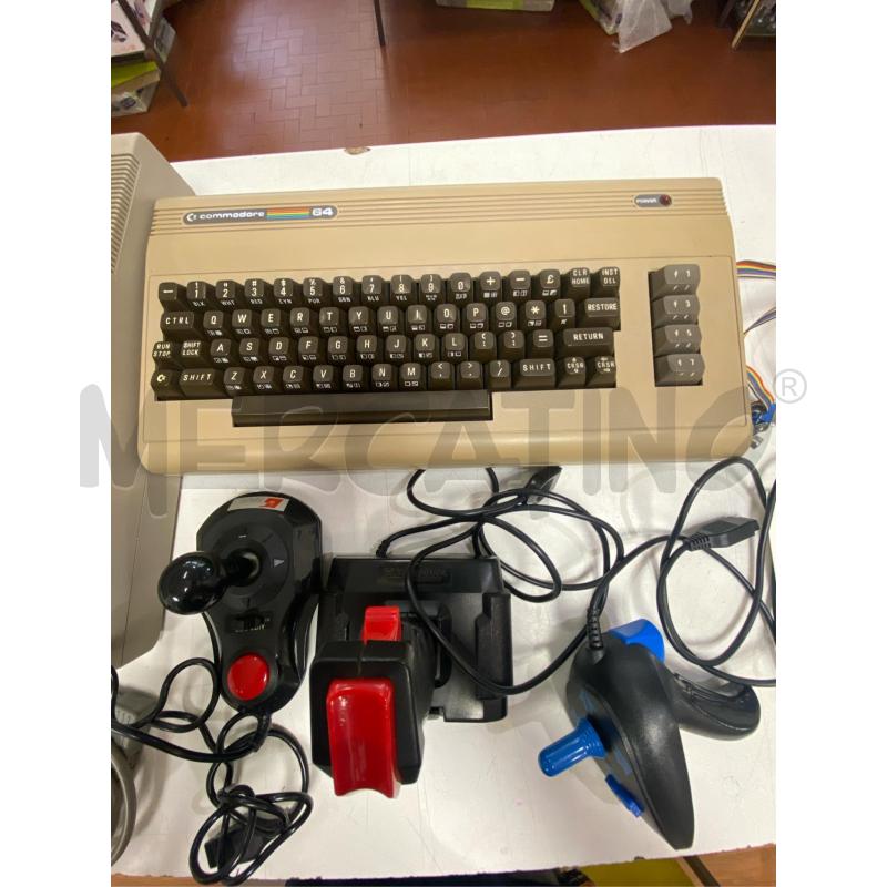 COMMODORE 64 CON ACCESSORI E ALIMENTATORE  | Mercatino dell'Usato Roma casalotti 5
