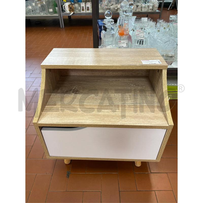 COMODINO BIANCO E LEGNO CHIARO 36X46 | Mercatino dell'Usato Roma casalotti 1