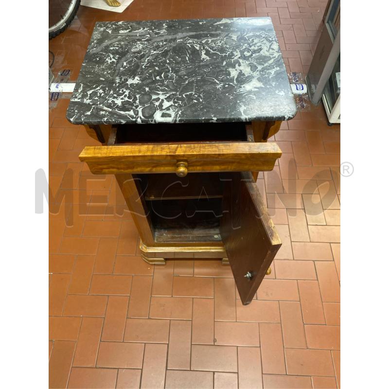 COMODINO CON TOP IN MARMO CM. 40X35X75 H  | Mercatino dell'Usato Roma casalotti 4