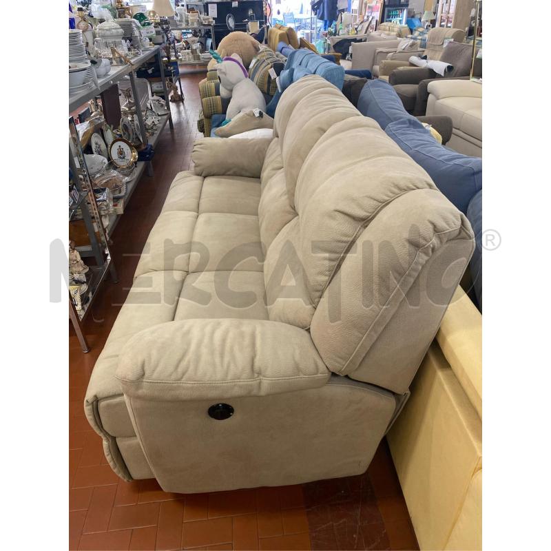 DIVANO 3 POSTI CON 2 RECLINABILI ELETTRICI TORTORA CM.205X85 | Mercatino dell'Usato Roma casalotti 4