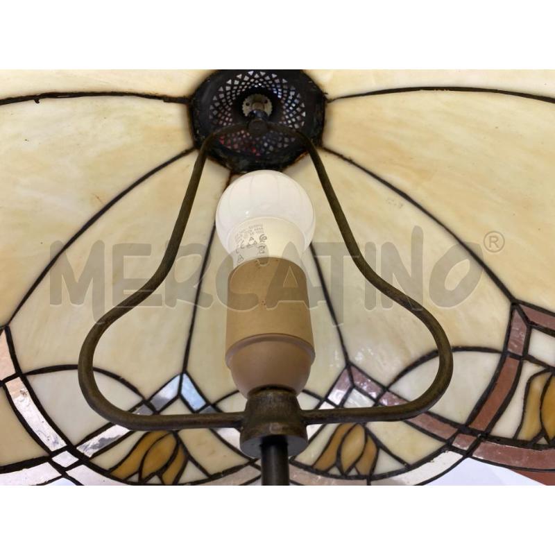LAMPADA BRONZO CON DONNA  | Mercatino dell'Usato Roma casalotti 4