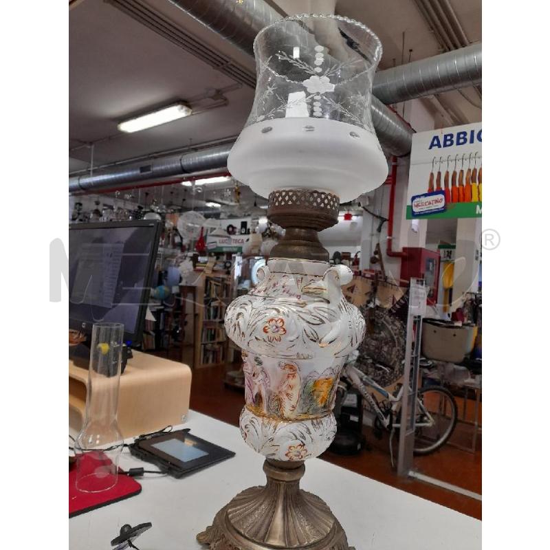LAMPADA IN PELTRO CON CERAMICA  | Mercatino dell'Usato Roma casalotti 1