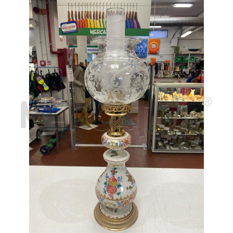LAMPADA LAVORATA CERAMICA CONTORNI DORATI CM. 60 H  | Mercatino dell'Usato Roma casalotti 1