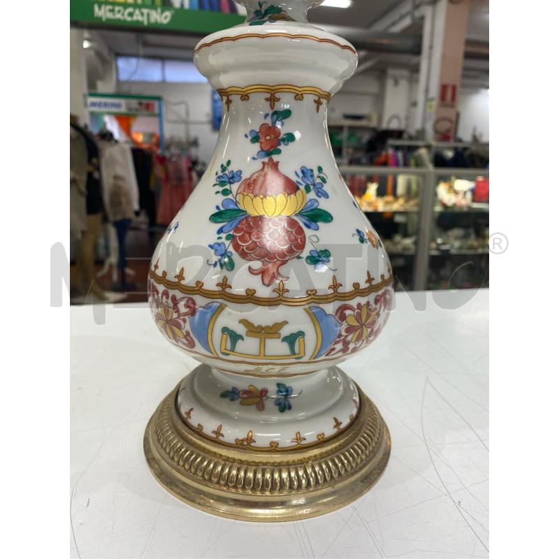 LAMPADA LAVORATA CERAMICA CONTORNI DORATI CM. 60 H  | Mercatino dell'Usato Roma casalotti 3