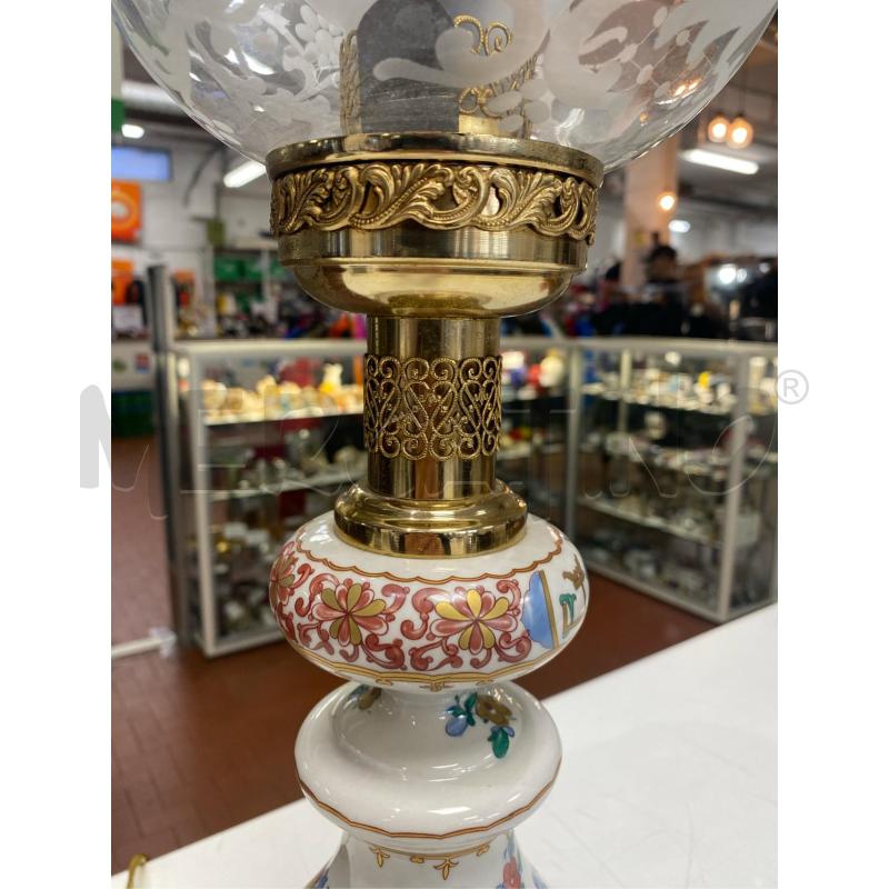 LAMPADA LAVORATA CERAMICA CONTORNI DORATI CM. 60 H  | Mercatino dell'Usato Roma casalotti 4