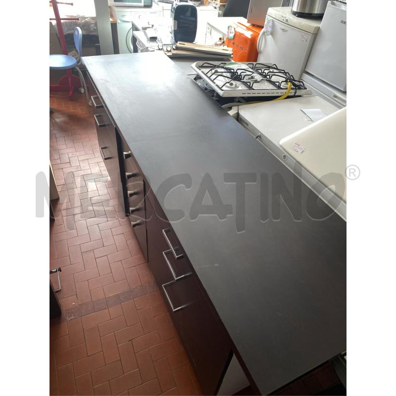 MOBILE CON CASSETTIERA DA CUCINA NERO CM.240X65X90 H | Mercatino dell'Usato Roma casalotti 2