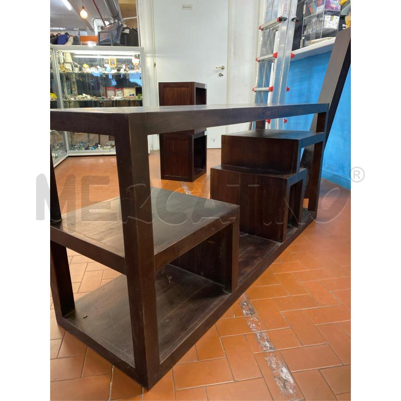 MOBILE CON RIPIANI IN LEGNO SCURO CM. 140X40X60 H  | Mercatino dell'Usato Roma casalotti 3