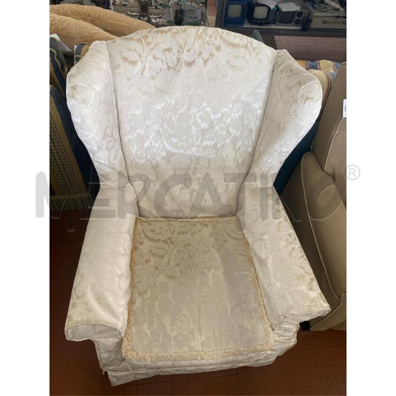POLTRONA BERGERE BIANCA CM. 90X80X105 H | Mercatino dell'Usato Roma casalotti 3