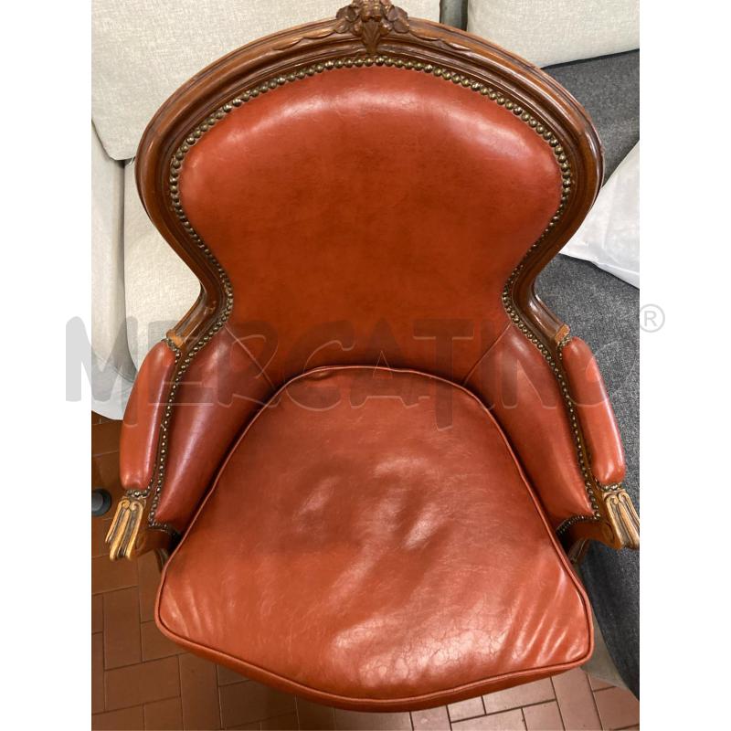 POLTRONA IN CUOIO ROSSA  | Mercatino dell'Usato Roma casalotti 4