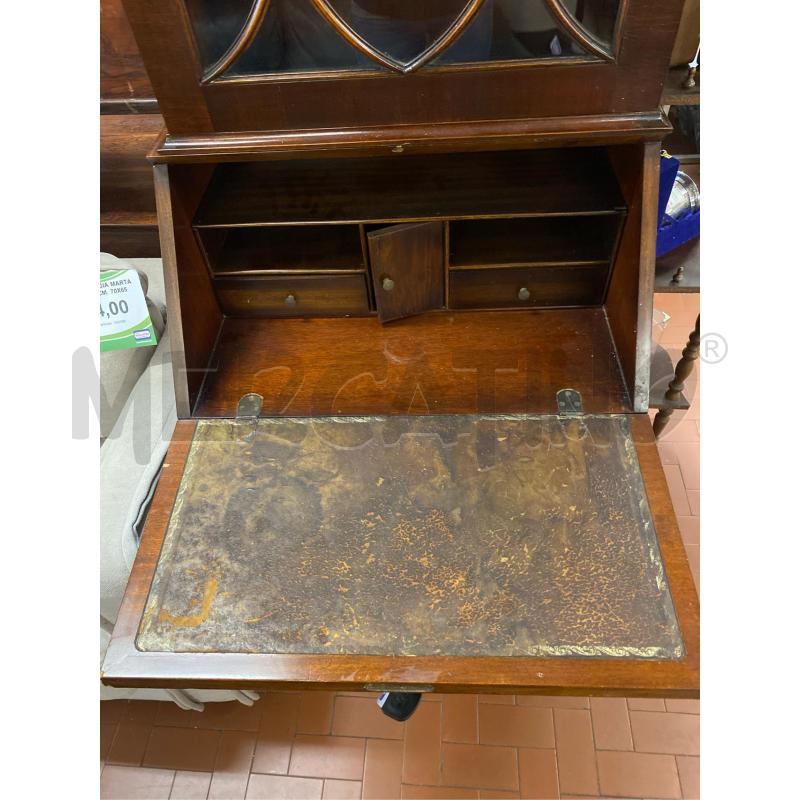 RIBALTA CON VETRINA CM. 65X45X200 H | Mercatino dell'Usato Roma casalotti 5