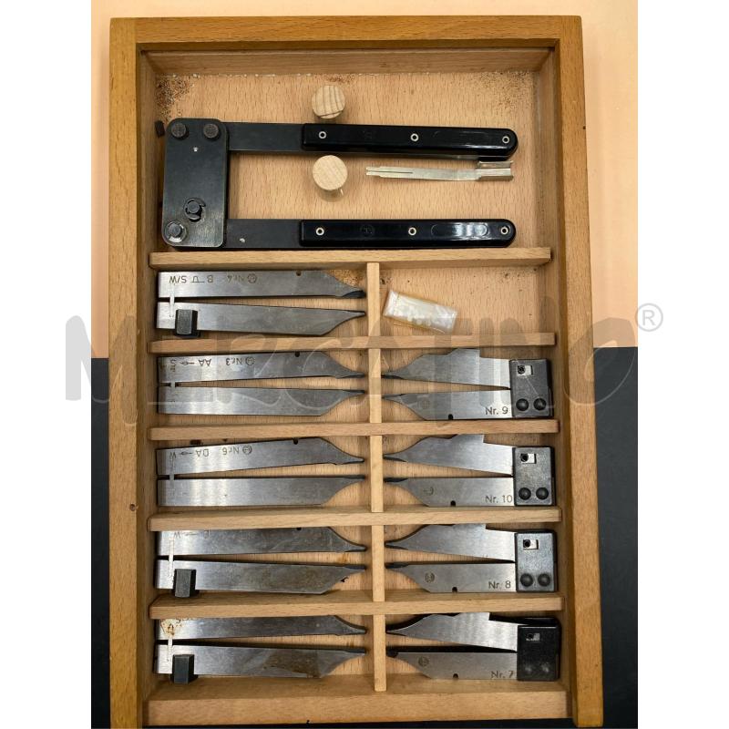 RIVETTATRICE  SCATOLA LEGNO | Mercatino dell'Usato Roma casalotti 1