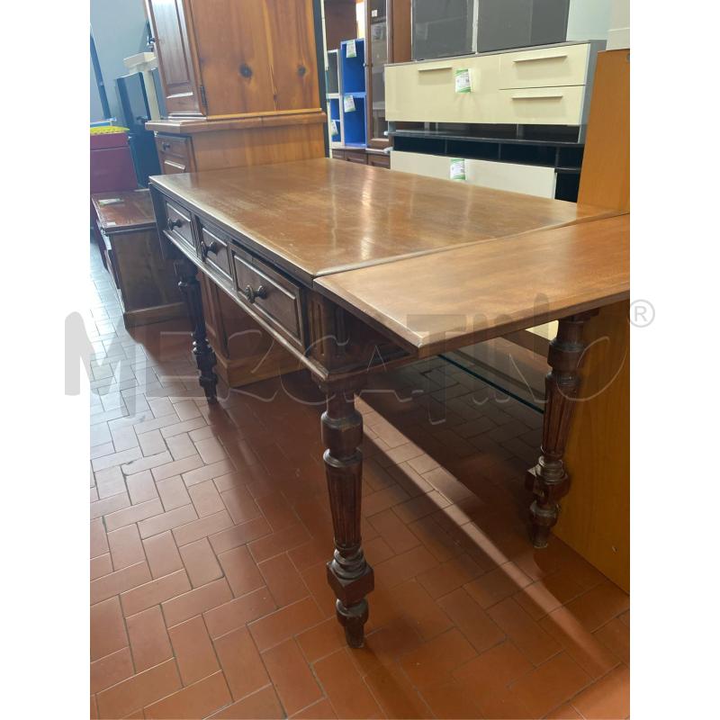 SCRIVANIA CON ALUCCE IN LEGNO CM. 125X64+25+25 | Mercatino dell'Usato Roma casalotti 4