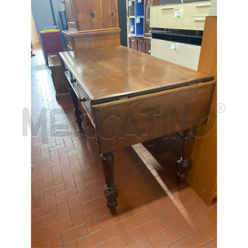 SCRIVANIA CON ALUCCE IN LEGNO CM. 125X64+25+25 | Mercatino dell'Usato Roma casalotti 5